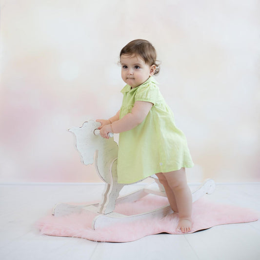 OrganicEra – Babyjurk met Peter Pan-kraag (Apple Green)