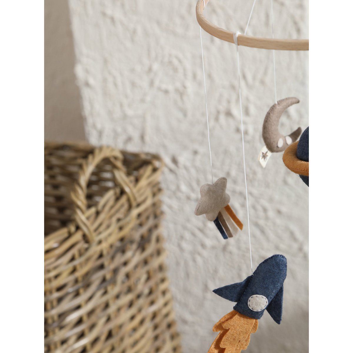 SPACE Babymobiel – Planeten & Raketten