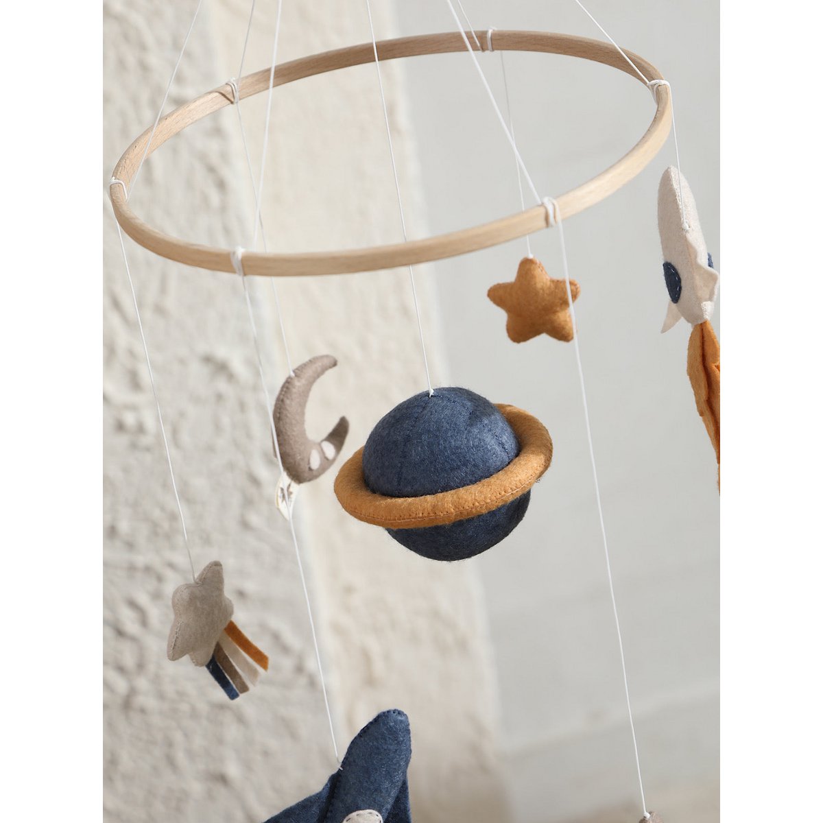 SPACE Babymobiel – Planeten & Raketten