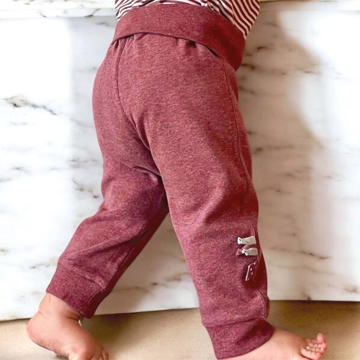 OrganicEra – Slip-on Babybroek in Bordeaux Melange