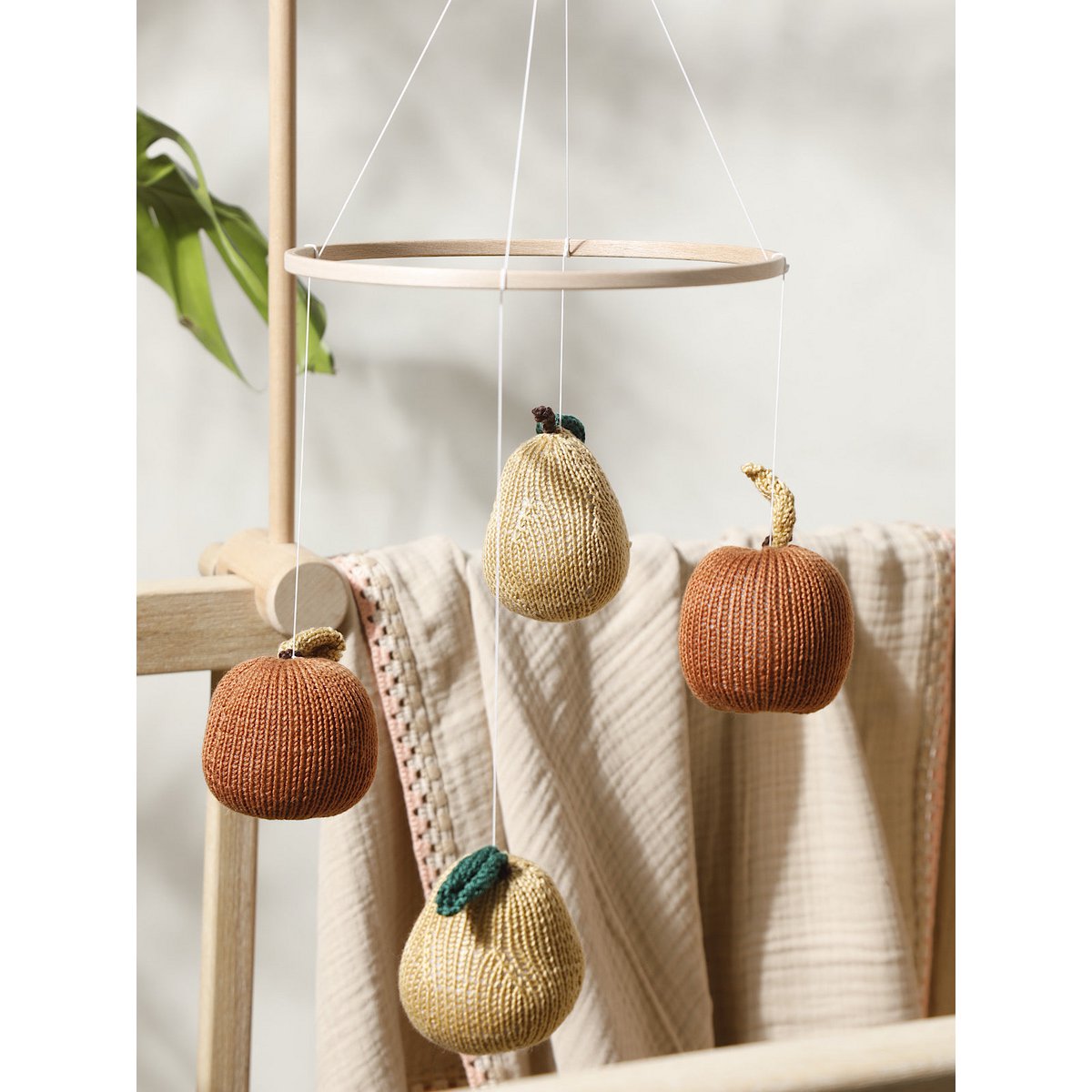 POMME Babymobiel – Handgemaakt uit katoen