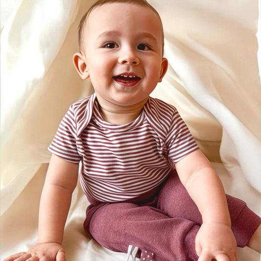 OrganicEra – Slip-on Babybroek in Bordeaux Melange