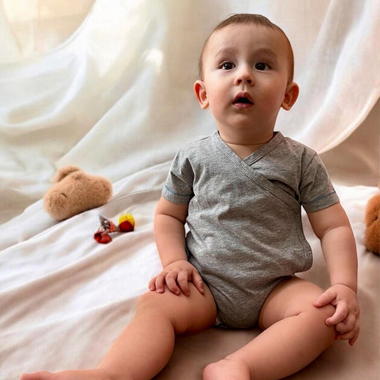 OrganicEra Wrap-Over Romper met Korte Mouwen – Grijze Melange