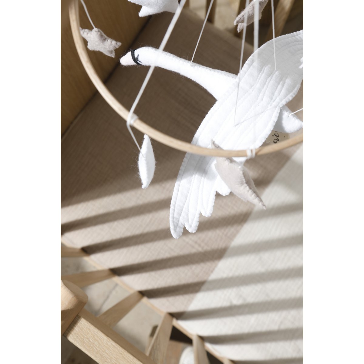 Handgemaakte mobiel – Zwaan