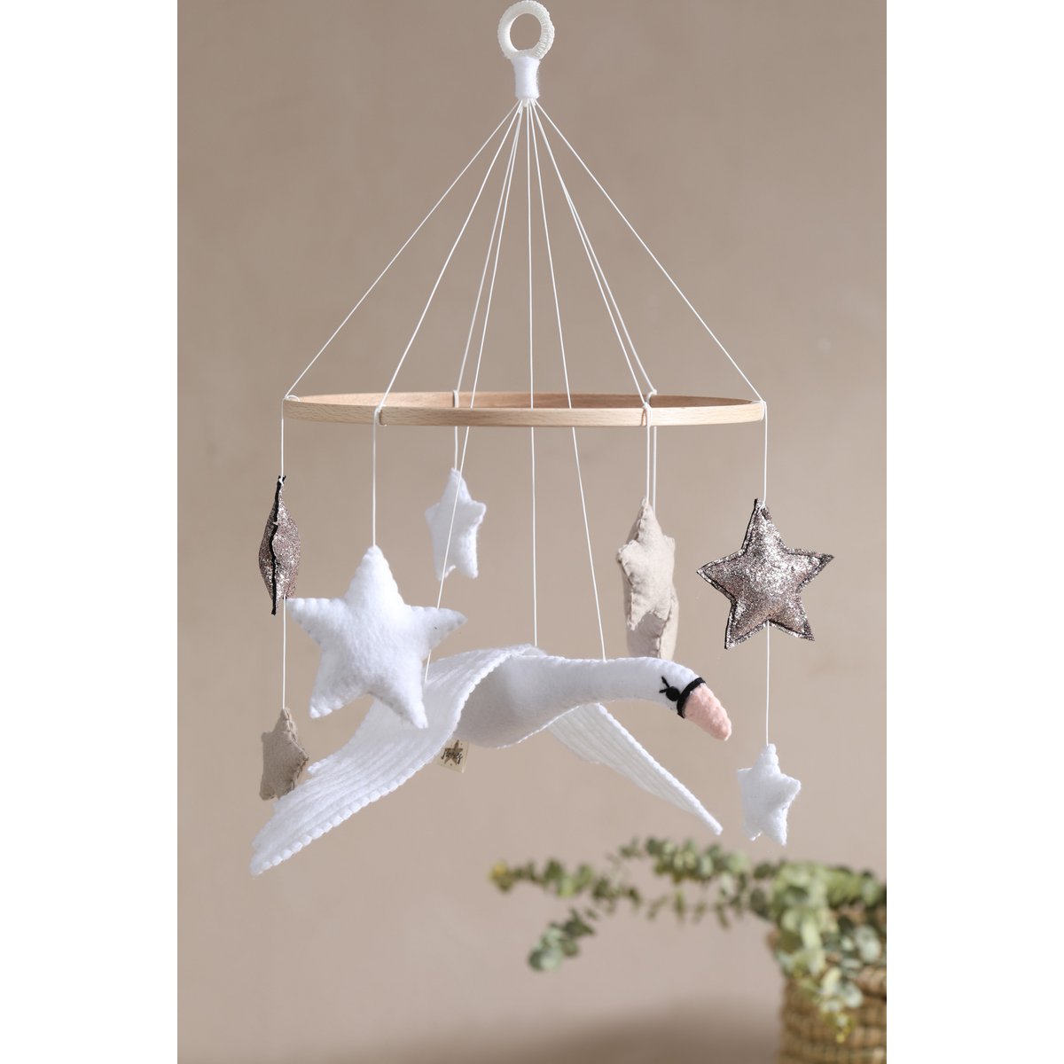 Handgemaakte mobiel – Zwaan