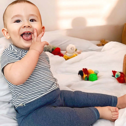 OrganicEra Korte Mouwen Romper – Gestreepte Indigo Melange